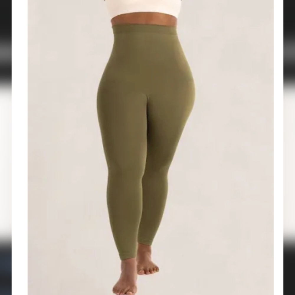 Shapermint High Waisted Essentials Shaping Leggings. Olive Green. Size M
